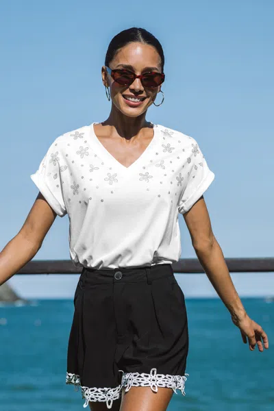 Cupshe New Spin White Tee In White