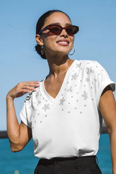 Cupshe New Spin White Tee In White