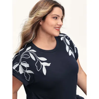 Bloomchic Leaf Embroidery Round Neck Split T-shirt In Blue
