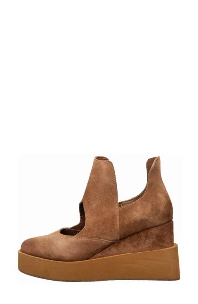 Antelope Unity Wedge Bootie In Brown