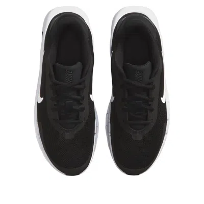 Nike Flex Train In Black