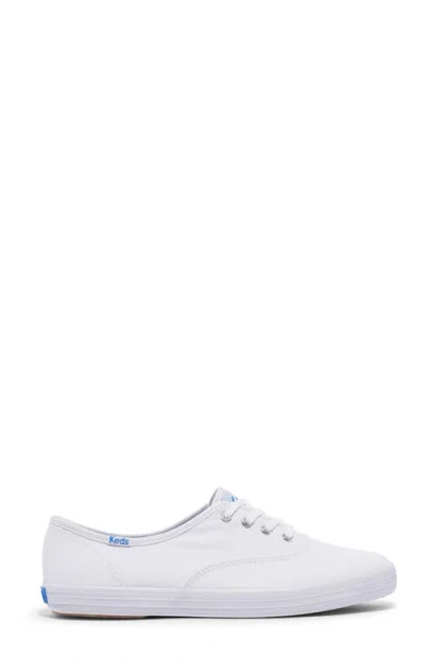 Keds Women Triple Kick Leather Sneakers In White In White