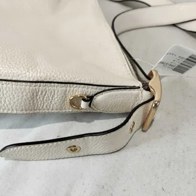 Pre-owned Coach White Shoulder Bag ()