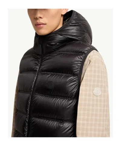 Moncler Panestrel Down Vest In Black