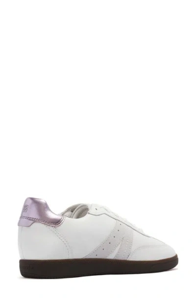 Frankie4 Levi Sneaker In White