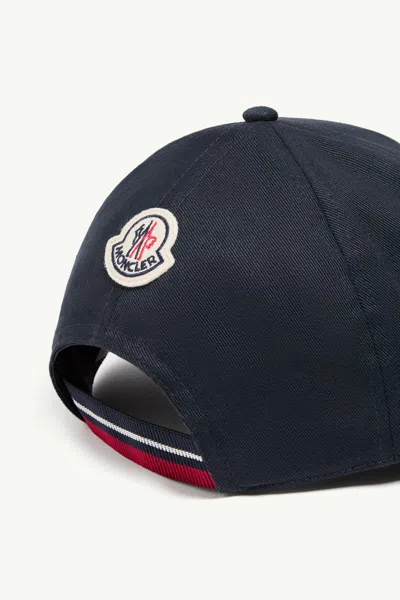Moncler Monogram Patch Adjustable Baseball Cap In Black