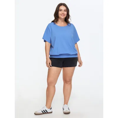 Bloomchic Round Neck Plain T-shirt In Blue