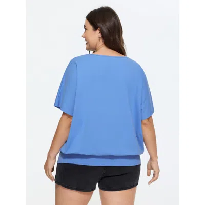 Bloomchic Round Neck Plain T-shirt In Blue