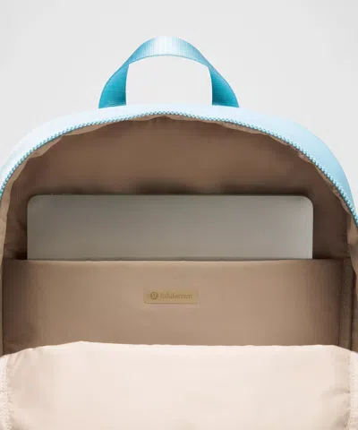 Lululemon Everywhere Backpack 22l