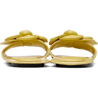 Marc Jacobs The Daisy Leather Flat Slide Sandals In Gold