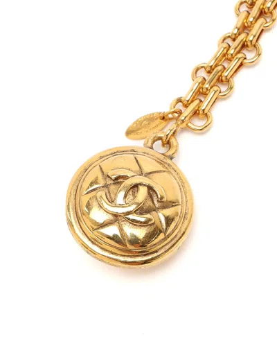 Chanel Coco Mark Key Ring In Gold