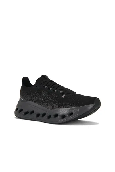 On Cloudsurfer Max In Black