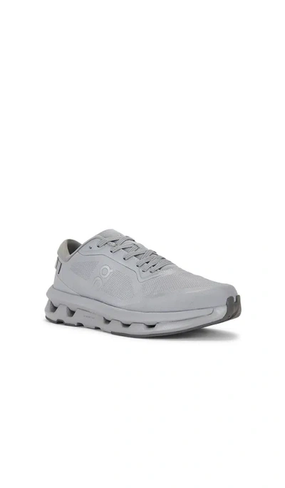 On Cloudze In Gray