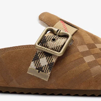 Burberry Check-pattern Buckle-fastening Slippers In Brown