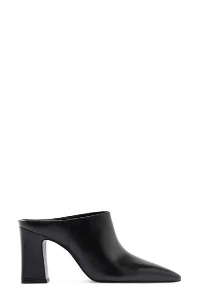 Schutz Eleanor Mule In Black