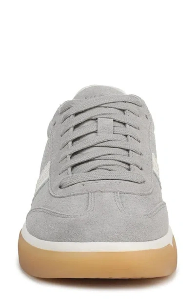 Vionic City Walk Sneaker In Gray