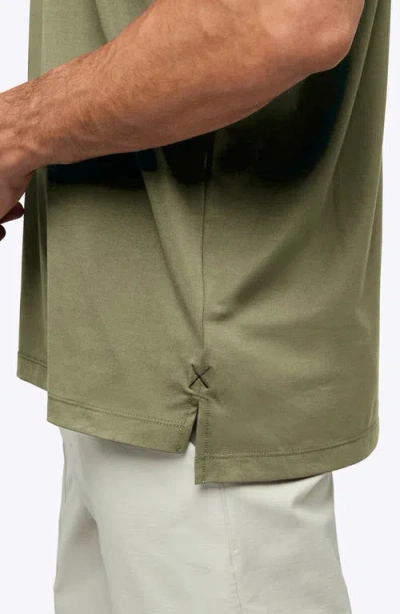 Cuts Ao Split Hem T-shirt In Green