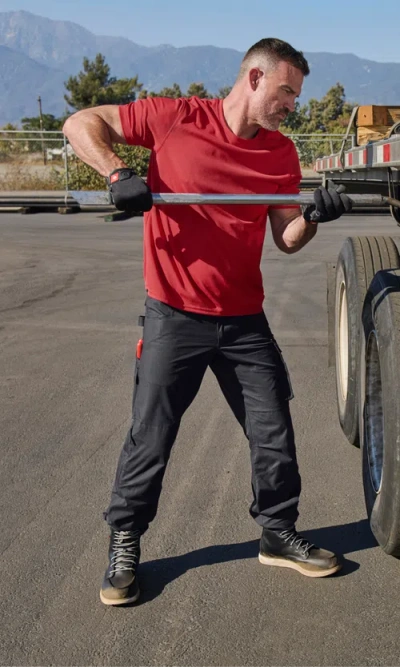 Strauss Performance T-shirt In Red