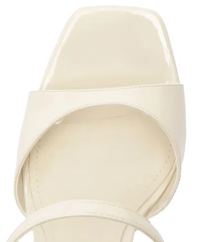 Schutz Arlene Platform Sandal In Neutral