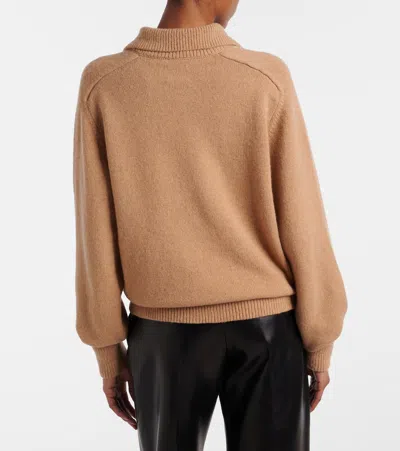 Khaite Womens Camel Jackson Collared Wool And Cashmere-blend Jumper In Black