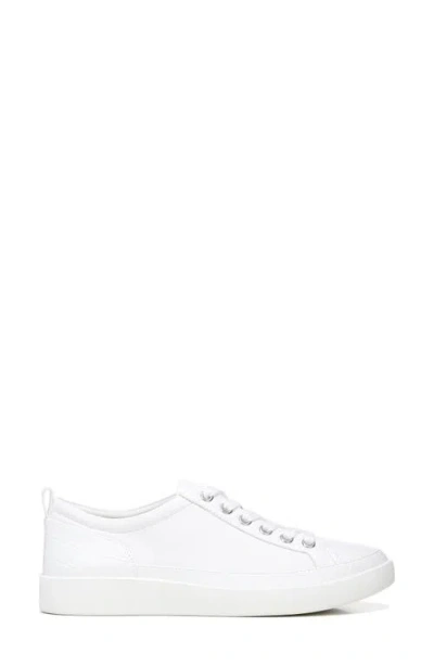 Vionic Winny Low Top Sneaker In White
