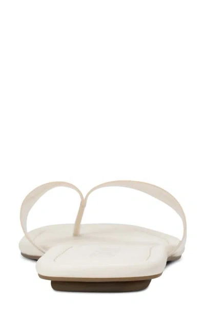 Dkny Hampton Flip Flop In Multi