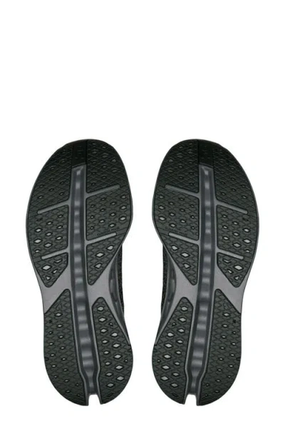 On Cloudsurfer Max Running Sneaker In Black