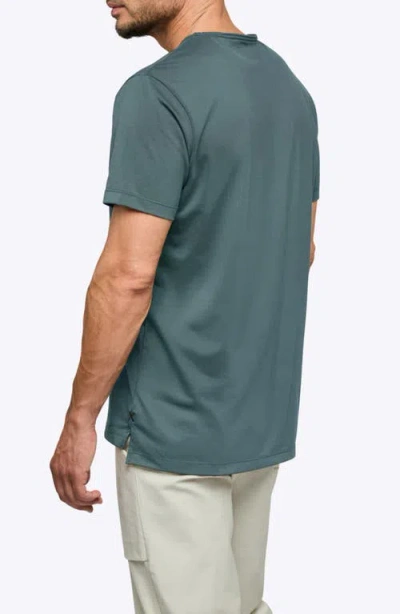 Cuts Ao Split Hem T-shirt In Green