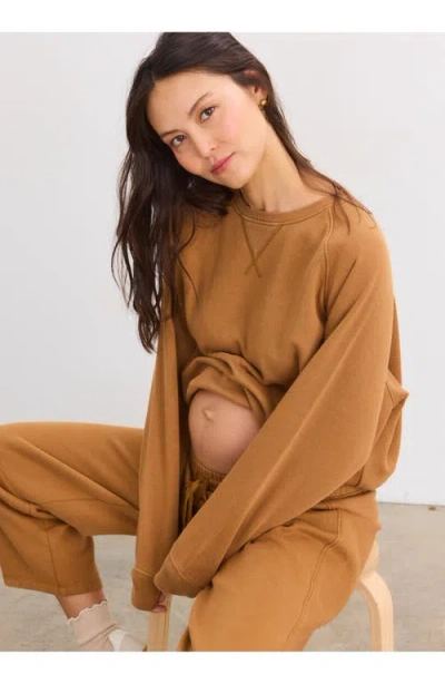 Hatch Collection The Romy Pullover Classic Sweatshirt In Brown