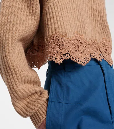 Chloé Pullover Corto Con Collo A Lupetto In Maglia Di Lana E Cashmere Con Pizzo In Brown