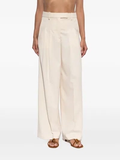 By Malene Birger 탈리아 플리츠 와이드 팬츠 In Neutral