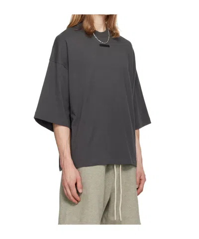 Essentials Logo-print Drop-shoulder T-shirt In Black