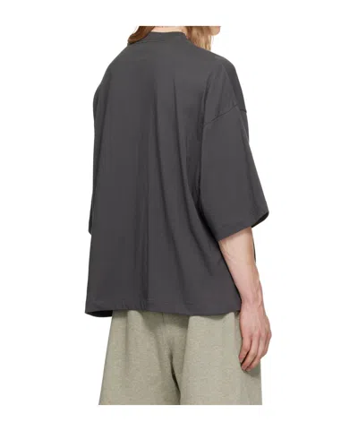 Essentials Logo-print Drop-shoulder T-shirt In Black