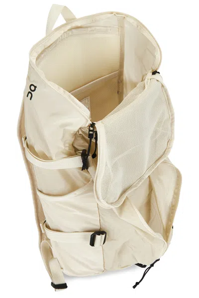 On Speed Pack 18l Lite In White