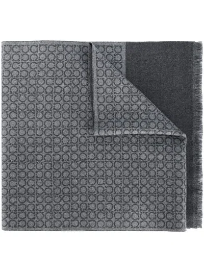 Ferragamo Gancini Pattern Wool Scarf In Gray
