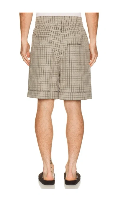 Krost Plaid Short In Neutral