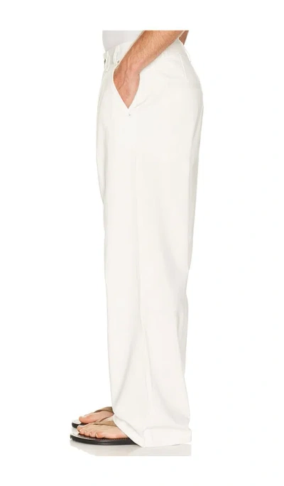 Krost Single Pleated Trouser In White
