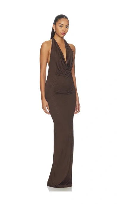 Éterne Gisele Maxi Dress In Brown