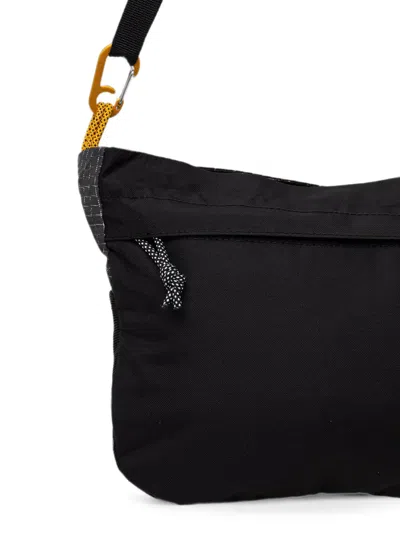 The North Face Clyffe Grid-pattern Mesh-panel Shoulder Bag In Black