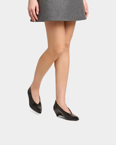 Jil Sander Arc Leather Pumps Low Wedge Heel In Black