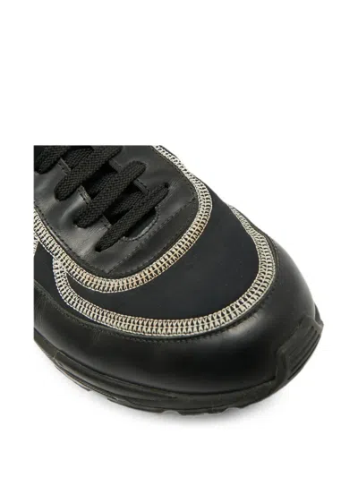 Pre-owned Chanel Interlocking-cc Sneakers In Black