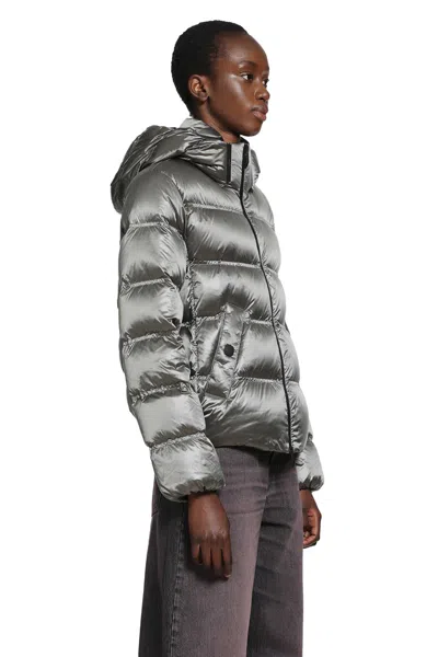 Moncler Sensation Short Down Jacket In Silver
