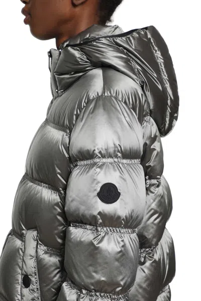 Moncler Sensation Short Down Jacket In Silver