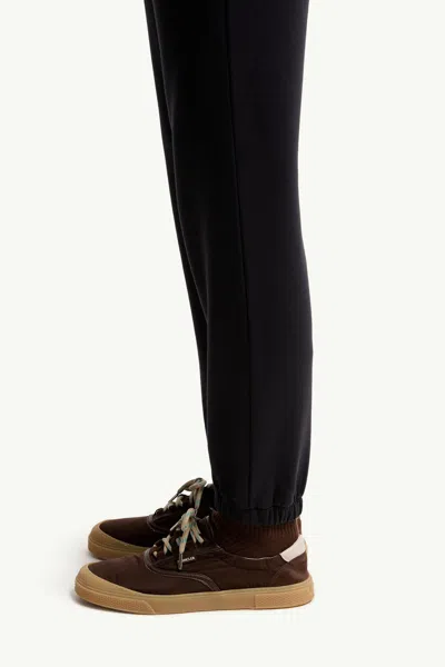 Moncler Logo Cotton Blend Fleece Sweatpants In Black