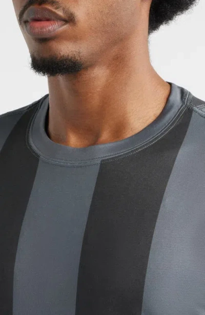 Santo Studio Tempo Tech T-shirt In Gray