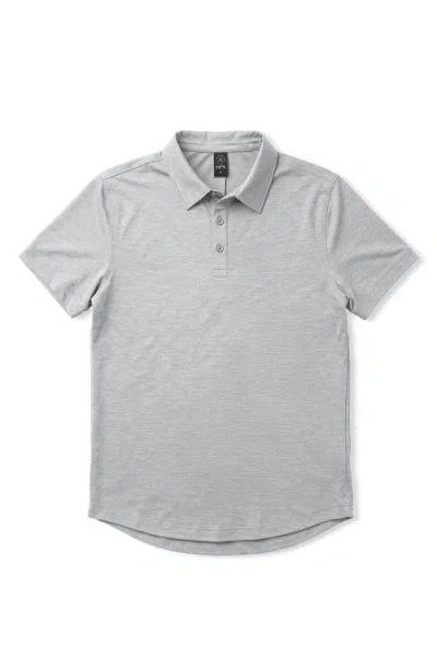 Cuts Crossover Polo In Gray