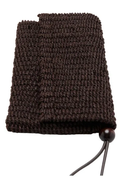 Mango Woven Raffia Pouch In Brown