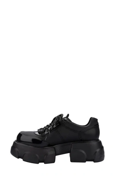 Melissa Camp Platform Sneaker In Black