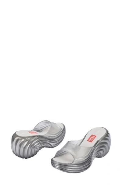 Melissa X Diesel Quantum Platform Sandals In Gray