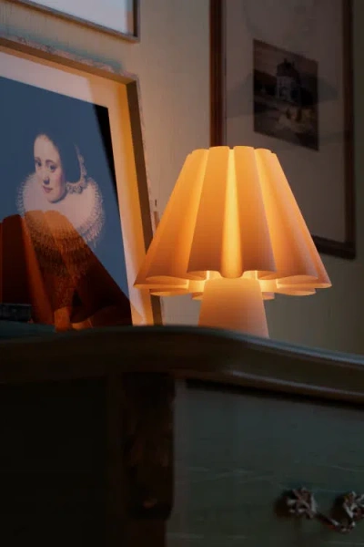 Wooj Design Ruff Lamp In White